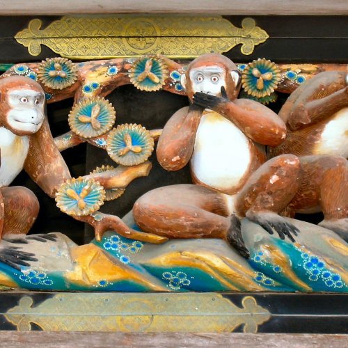 Toshogu Monkeys